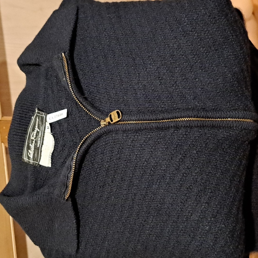 Salvatore Ferragamo wool zip up sweater M
